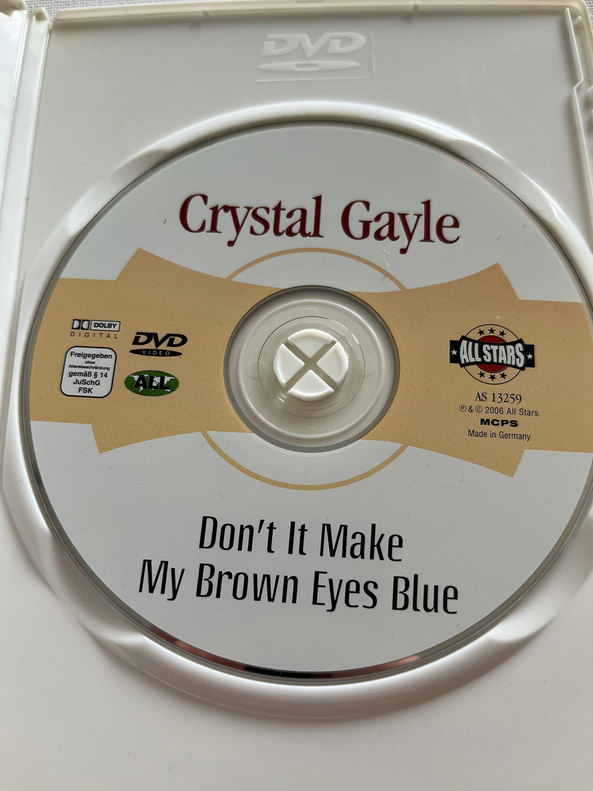 Crystal Gayle – Don’t It Make My Brown Eyes Blue – DVD | Classic Country Music