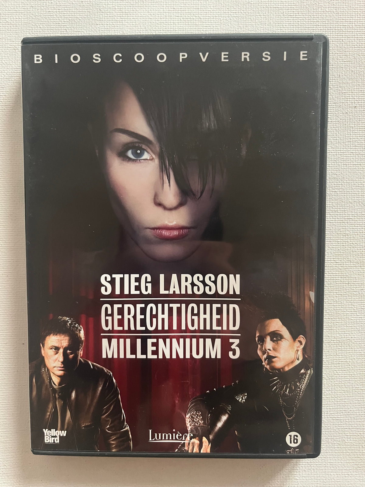 The Girl Who Kicked the Hornets’ Nest – DVD (2009) | Noomi Rapace & Michael Nyqvist