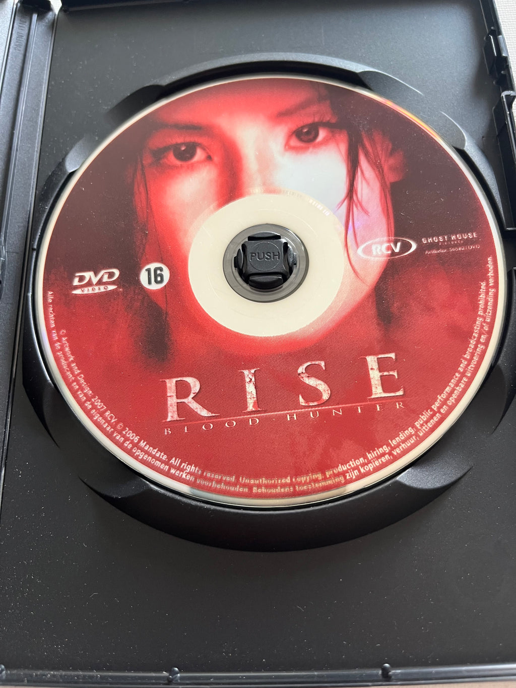 Rise: Blood Hunter – DVD (2007) | Lucy Liu & Michael Chiklis