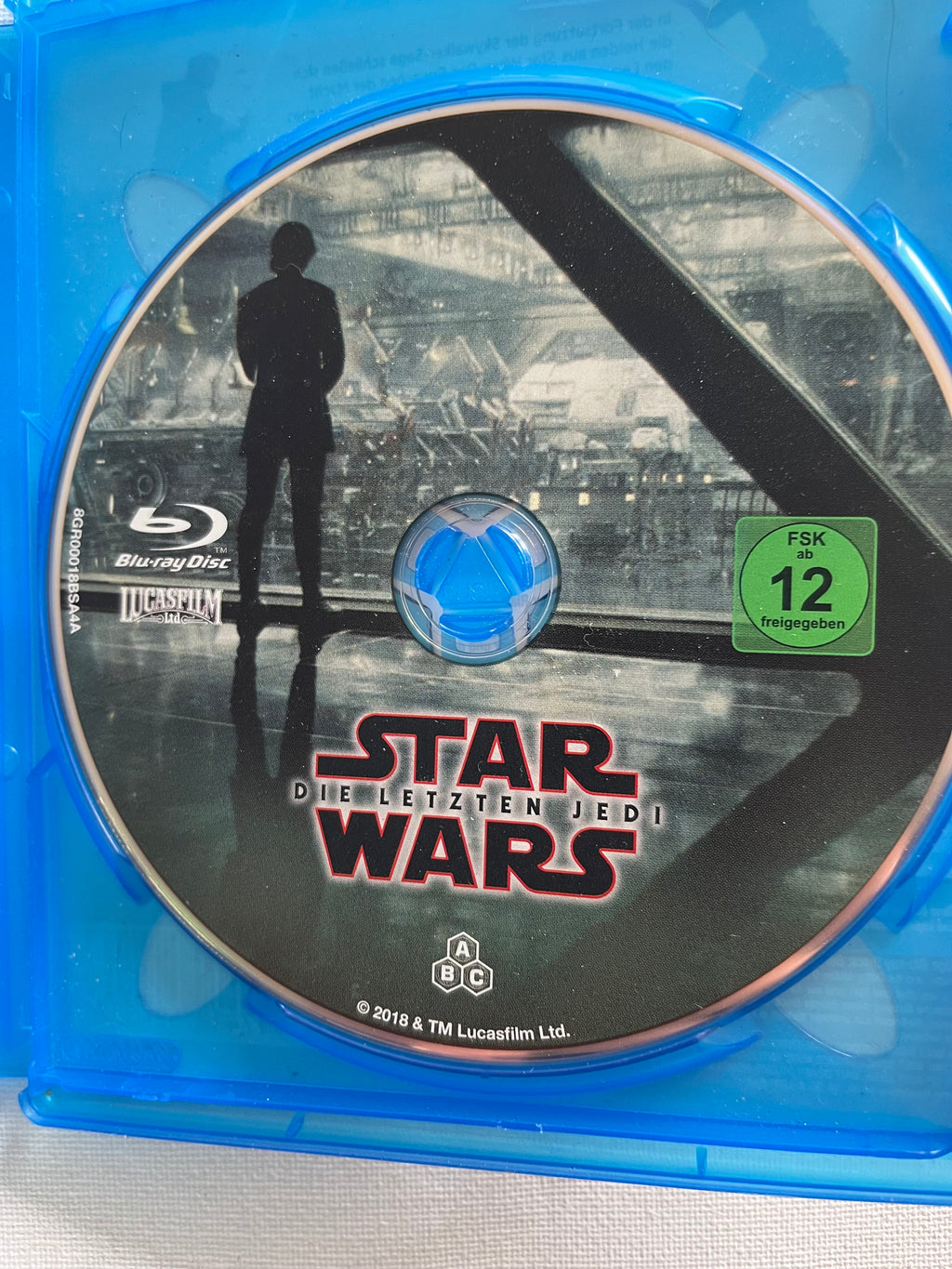 Star Wars: The Last Jedi – 2-Disc Blu-ray (2017) | Mark Hamill & Daisy Ridley