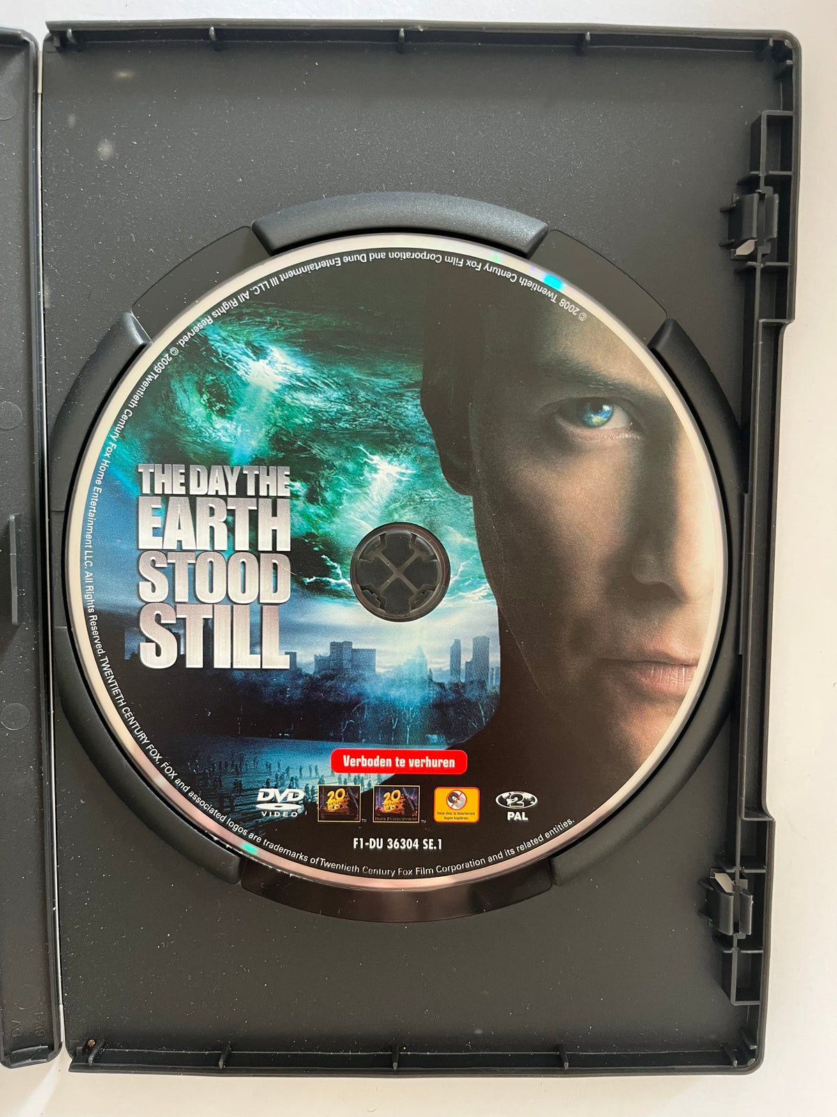 The Day the Earth Stood Still – DVD (2008) | Keanu Reeves & Jennifer Connelly