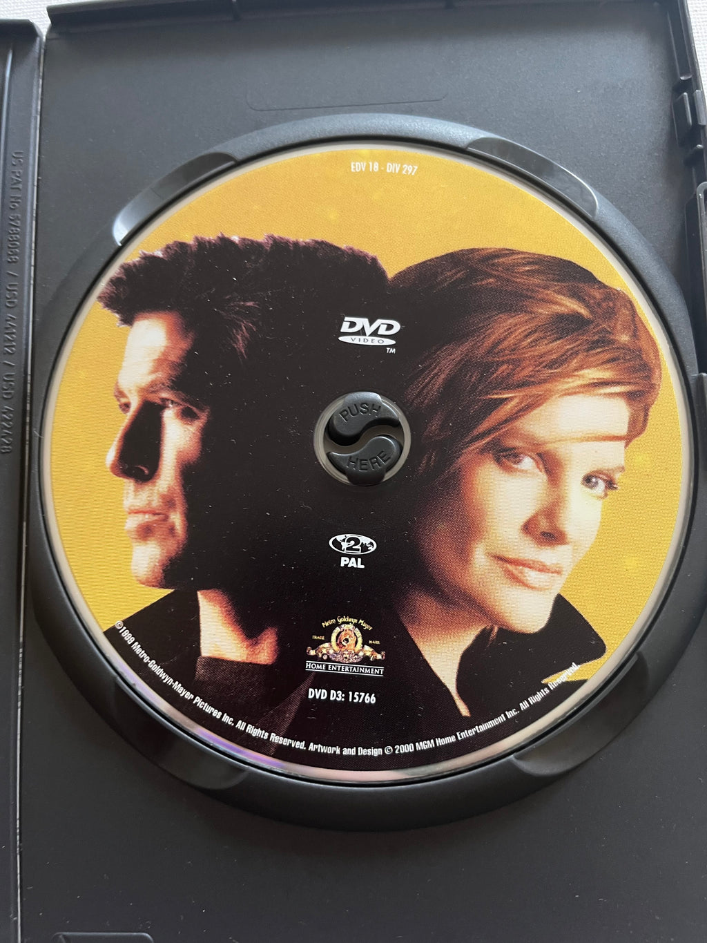 The Thomas Crown Affair – DVD (1999) | Pierce Brosnan & Rene Russo