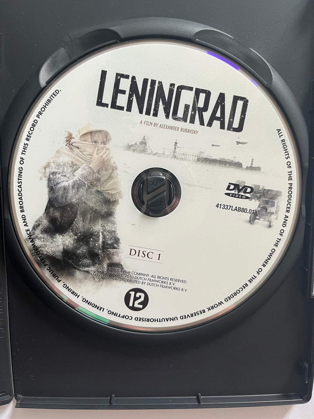 Leningrad – DVD (2009) | Mira Sorvino & Gabriel Byrne