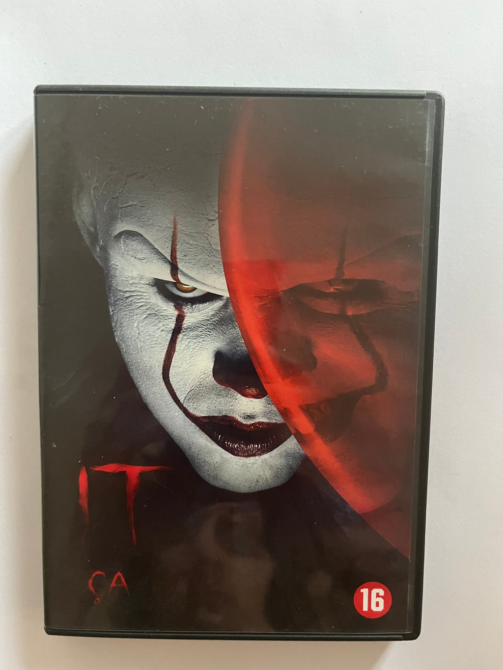 IT – DVD (2017) | Bill Skarsgård & Jaeden Martell