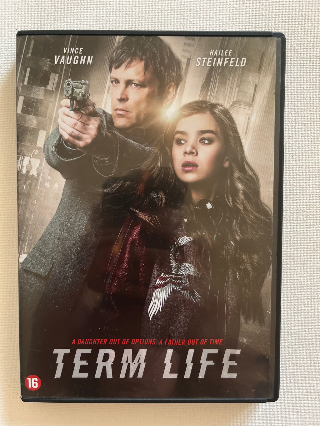 Term Life – DVD (2016) | Vince Vaughn & Hailee Steinfeld