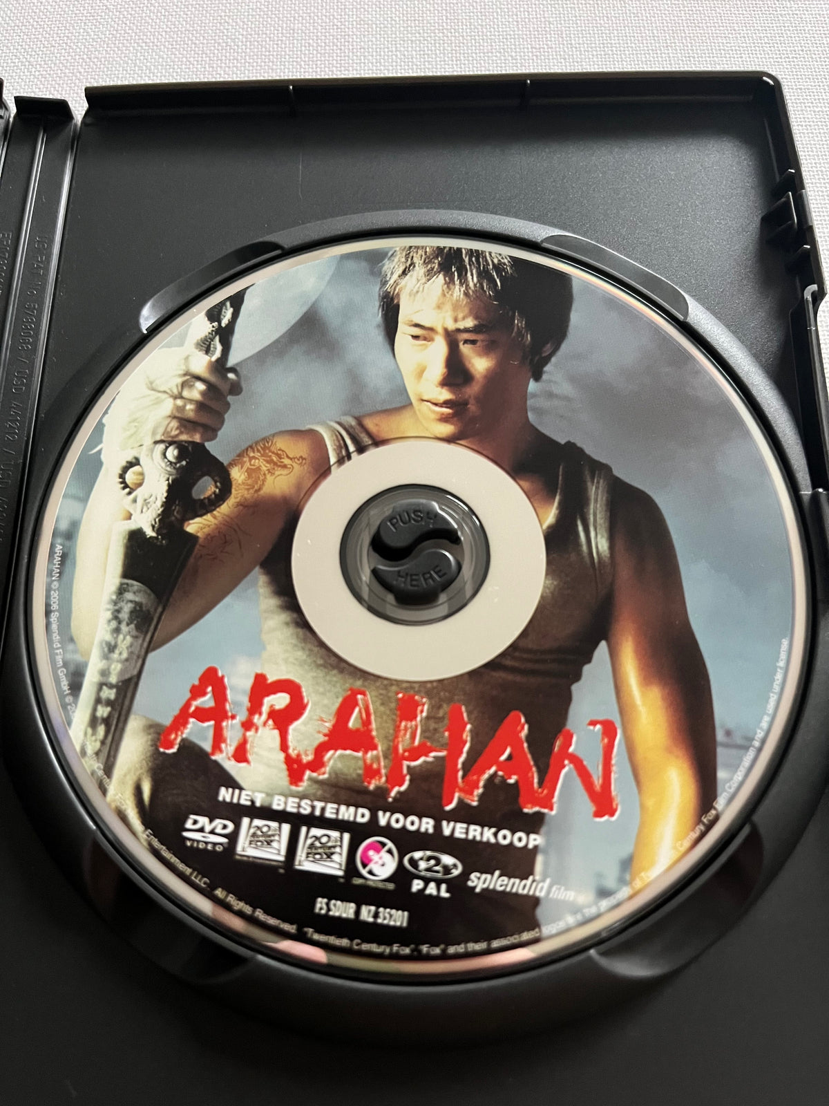 Arahan – DVD (2004) | Seung-beom Ryu & So-yi Yoon