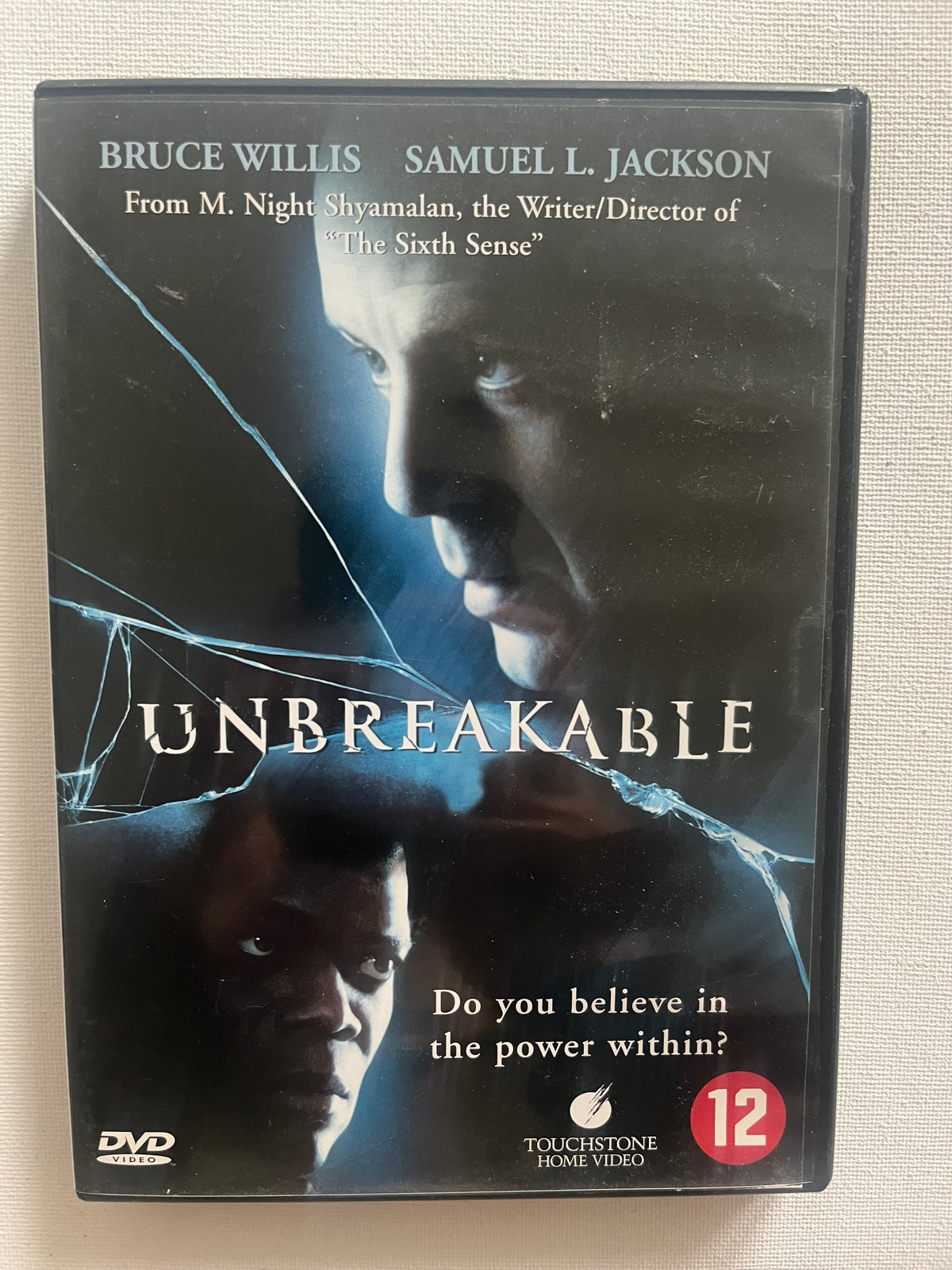 Unbreakable – DVD (2000) | Bruce Willis & Samuel L. Jackson