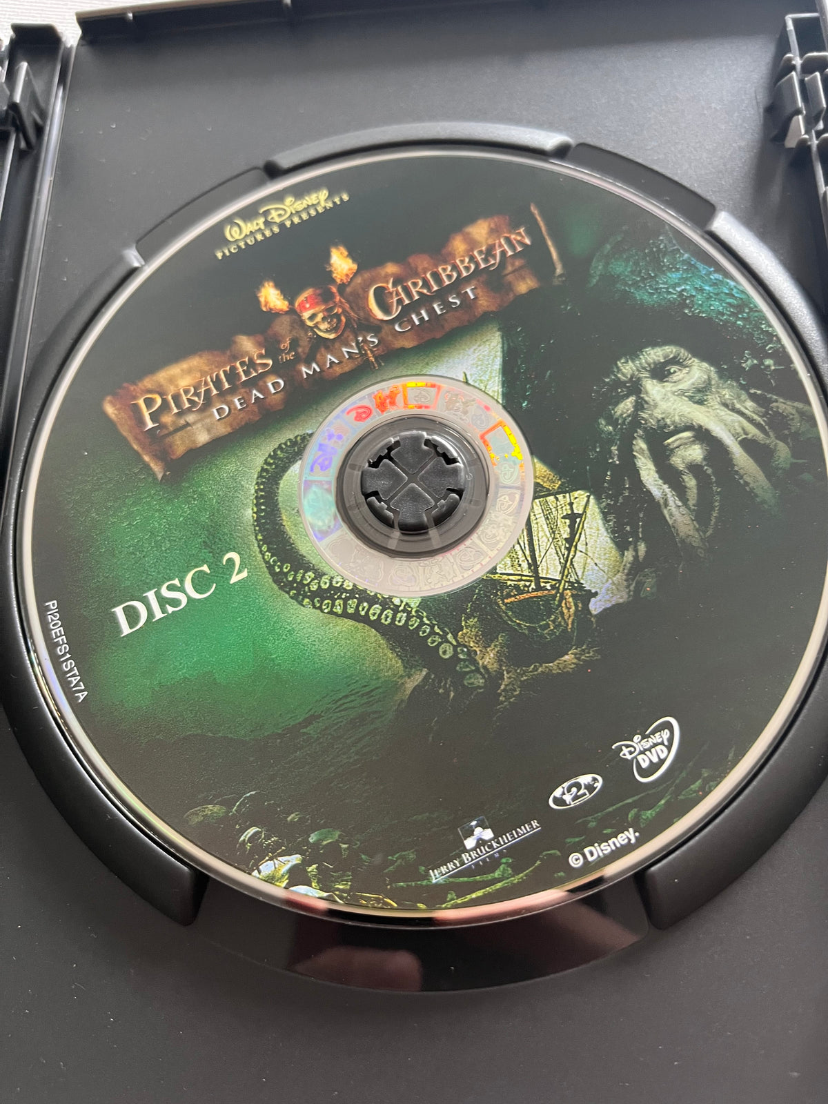Disney Pirates of the Caribbean: Dead Man’s Chest – 2-Disc DVD (2006) | Johnny Depp & Orlando Bloom