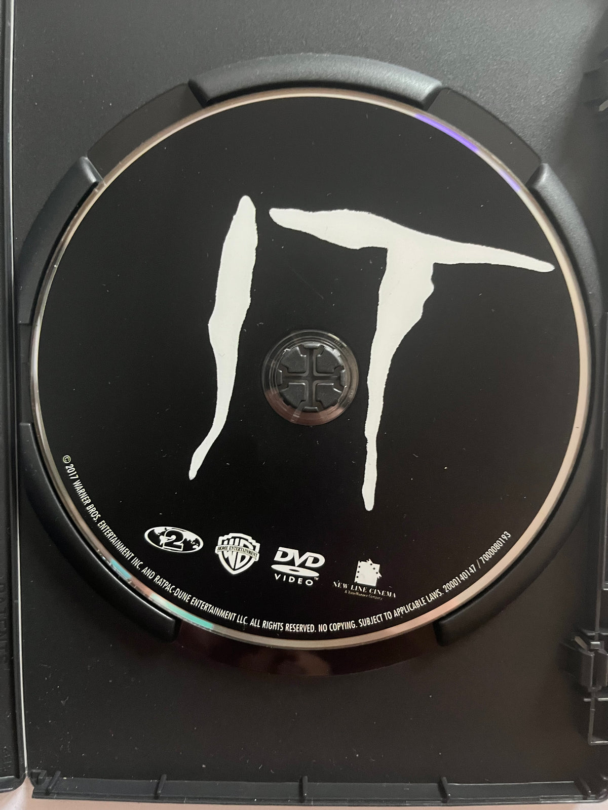 IT – DVD (2017) | Bill Skarsgård & Jaeden Martell