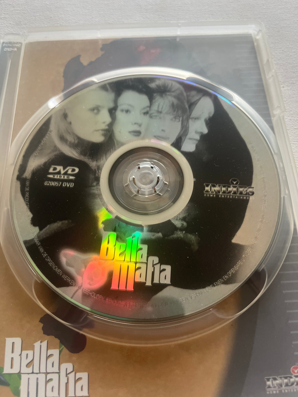 Bella Mafia – DVD (1997) | Vanessa Redgrave & Dennis Farina