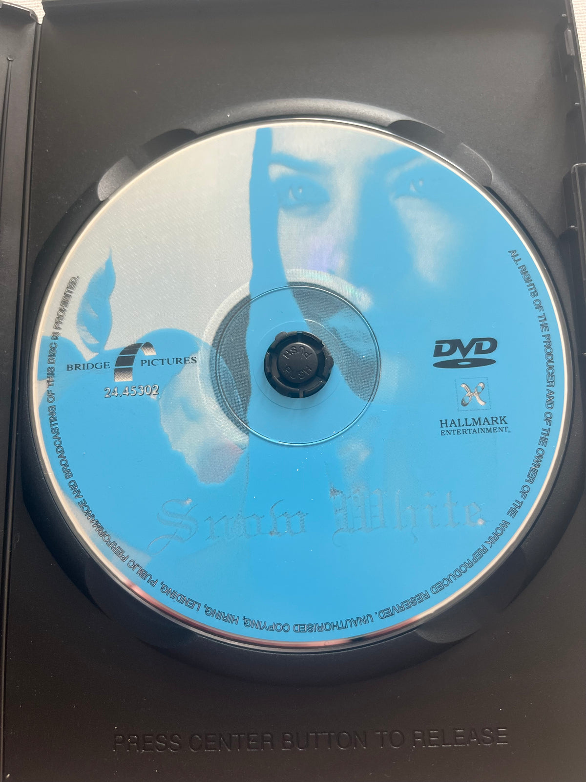 Snow White: The Fairest of Them All – DVD (2001) | Kristin Kreuk & Tom Irwin