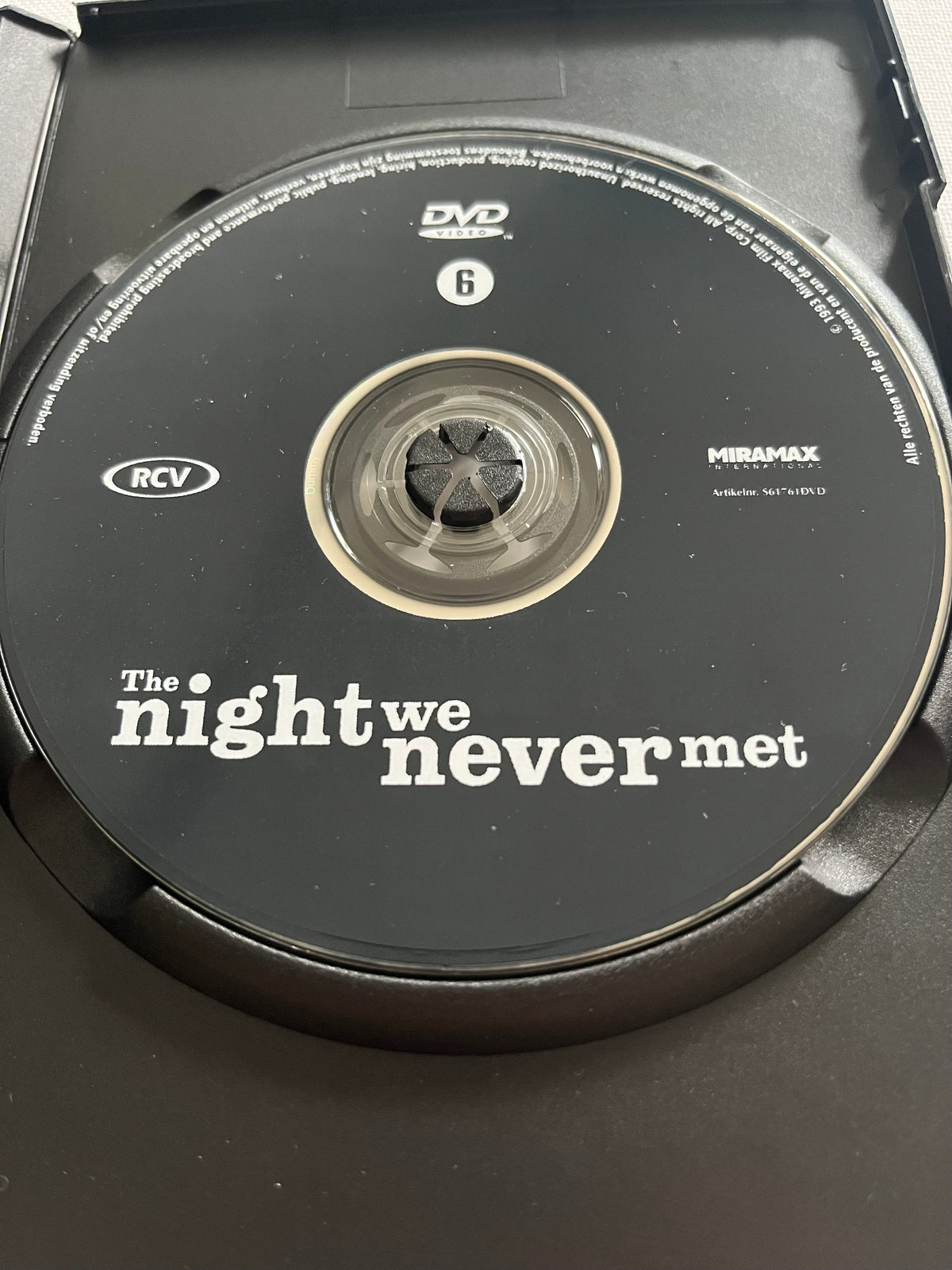 The Night We Never Met – DVD (1993) | Matthew Broderick & Annabella Sciorra
