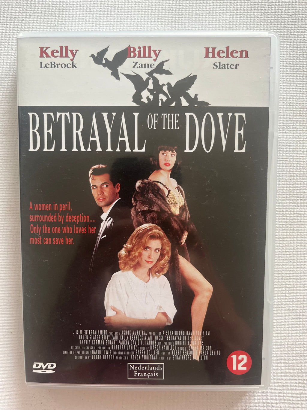 Betrayal of the Dove – DVD (1993) | Helen Slater & Billy Zane