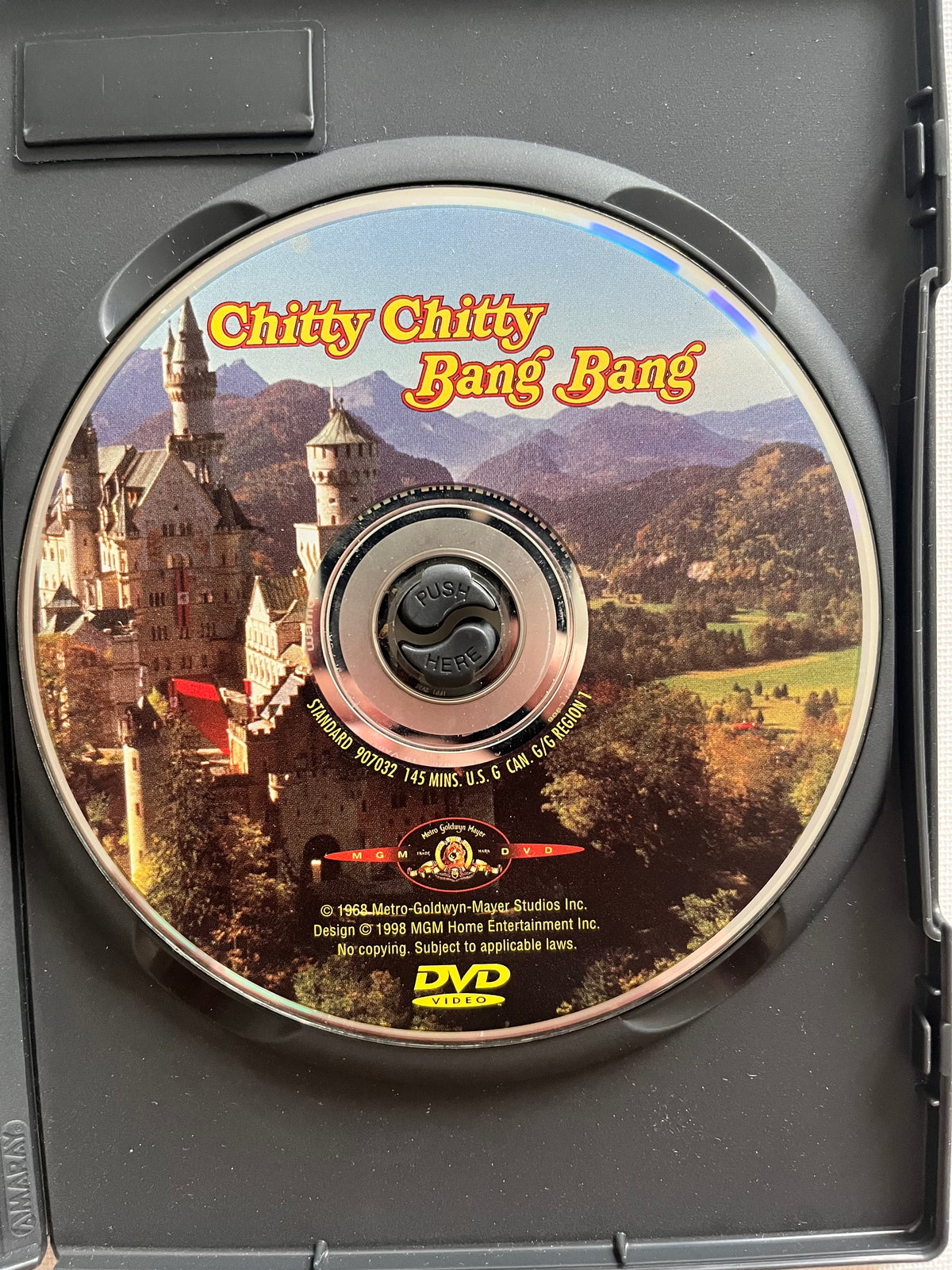 Chitty Chitty Bang Bang – DVD (1968) | Dick Van Dyke & Sally Ann Howes