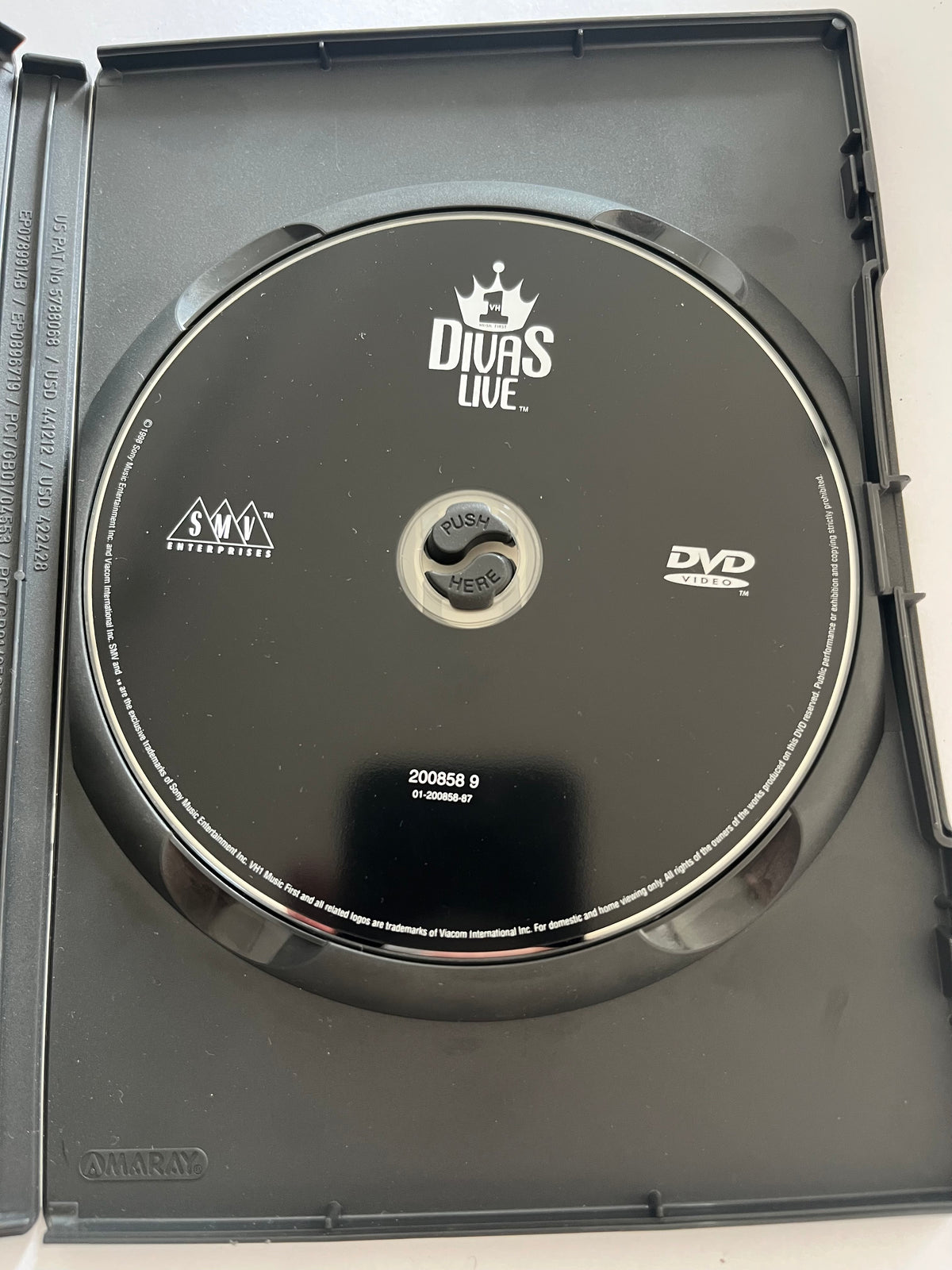 VH1 Divas Live 1998 – DVD | Celine Dion, Mariah Carey & Aretha Franklin