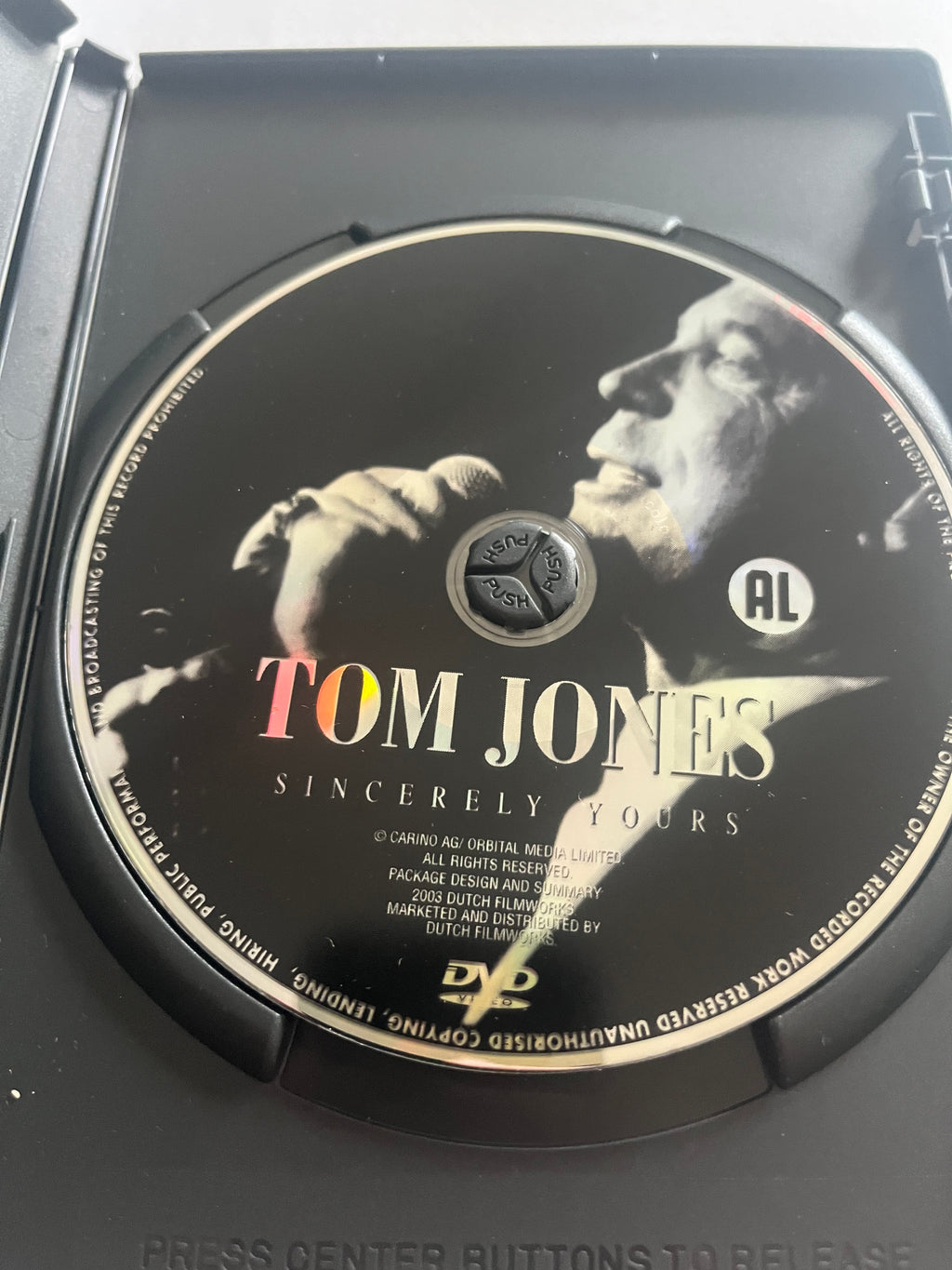 Tom Jones: Sincerely Yours – DVD | Classic Hits & Performances